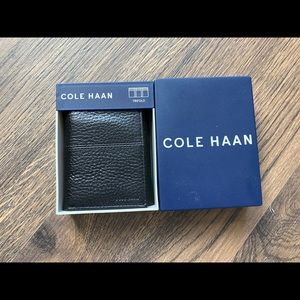 ***BRAND NEW COLE HANN TRIFOLD WALLET WITH TAGS